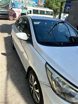 هیوندای ئەکسنت